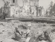 Fot. Zofia Chomętowska, Pl. Trzech Krzyży, 1945 © Chomętowscy / Fundacja Archeologia Fotografii
